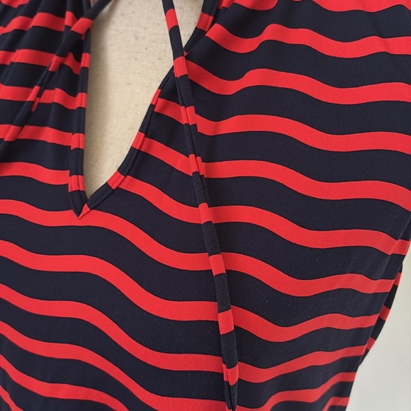 Tommy Bahama small stretchy dry fit dress T71 - Picture 2 of 4